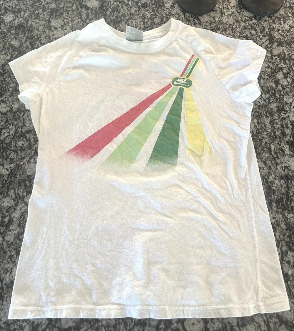 Vintage Y2K Nike Gray Tag Retro Colorful Front Back Hit Tshirt Top Women’s XL